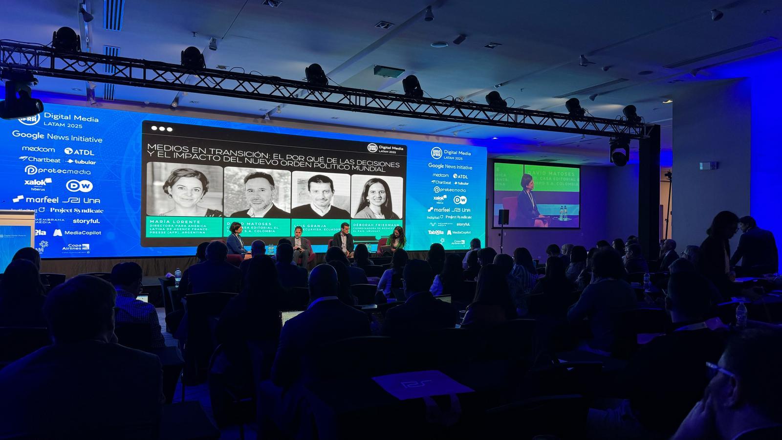 Maria Lorente à un panel lors du Digital Media LATAM 2025